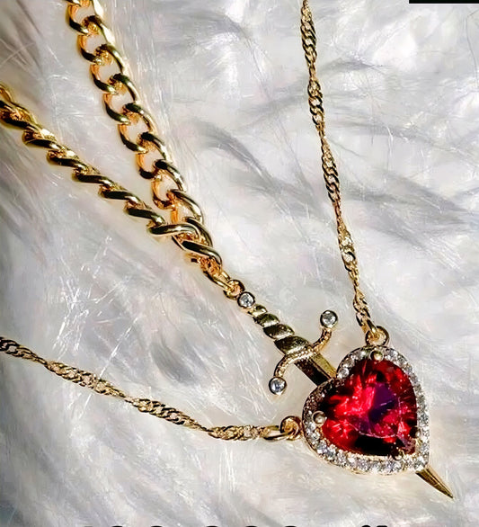 Cadena espada y corazon